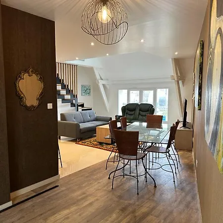 Spacious Flat Close To The Railway Station Troyes Chambre photo