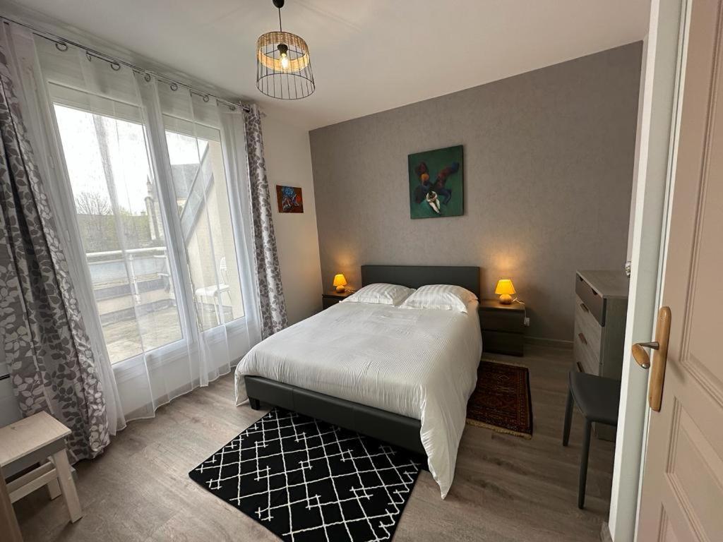 Apartment Spacious Flat Close To The Railway Station *