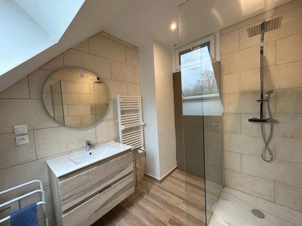 Apartment Spacious Flat Close To The Railway Station *